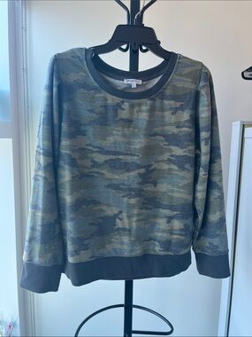 Sportelle Camouflage Crewneck in Green and Gray